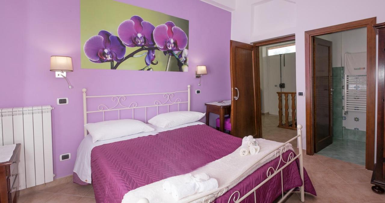 Vivere A Colori Вико Екуензе Екстериор снимка